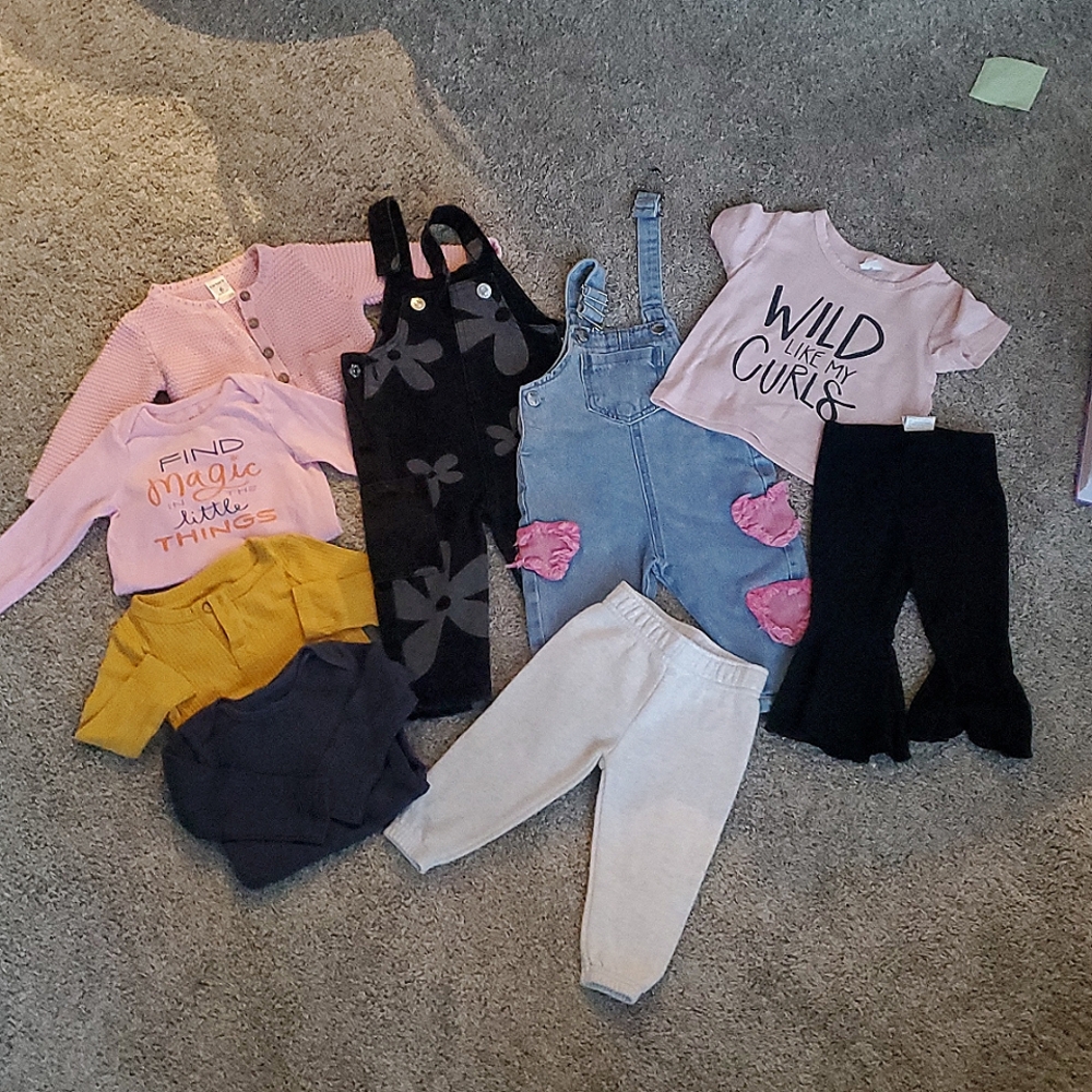 Baby Girl Overalls, Flared Pants, Cat& Jack Longsleeve Onsies And Sweats